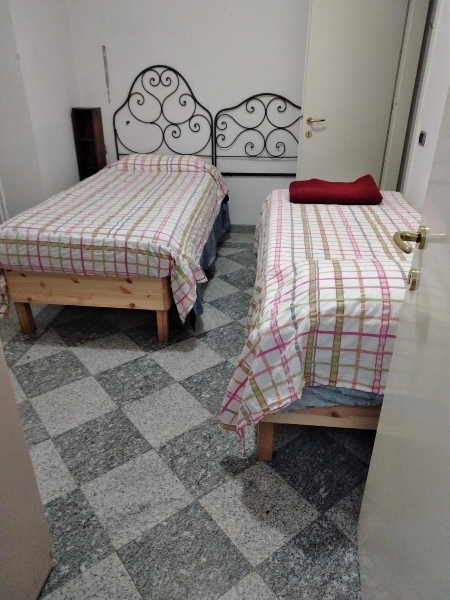 Il Faggio Rosso Bed & Breakfast Missaglia ภายนอก รูปภาพ